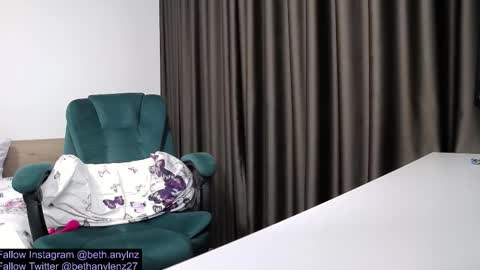 bethanylenz online show from January 11, 2026, 3:39 pm