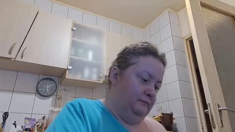 bethnorth online show from October 6, 2025, 2:09 am