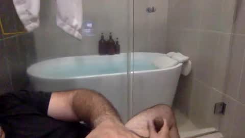 Snapshot of betoooox chatting on March 10, 2025, 12:51 am Virtual Gentleman online show from March 10, 2025, 12:51 am