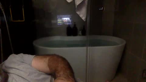 Snapshot of betoooox chatting on October 6, 2025, 4:10 am Virtual Gentleman online show from October 6, 2025, 4:10 am