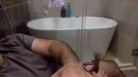 Snapshot of betoooox chatting on October 17, 2025, 9:34 am Virtual Gentleman online show from October 17, 2025, 9:34 am