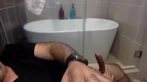 Snapshot of betoooox chatting on October 18, 2025, 6:52 pm Virtual Gentleman online show from October 18, 2025, 6:52 pm