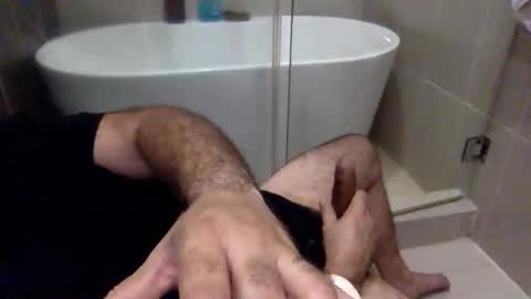 Virtual Gentleman online show from December 18, 2025, 2:17 am