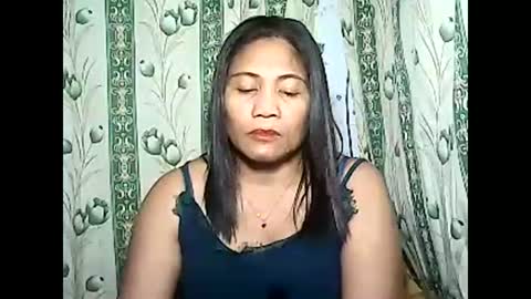betty_83 online show from December 21, 2024, 1:10 pm