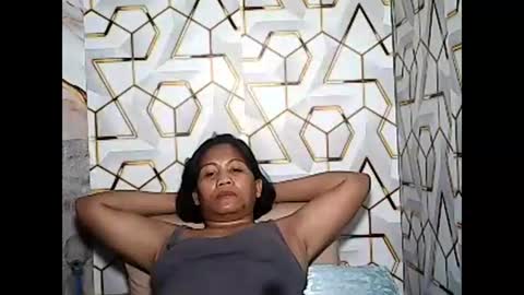 betty_83 online show from February 8, 2026, 12:25 am