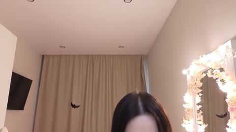 Snapshot of betty__davvis chatting on November 2, 2025, 12:40 pm Betty online show from November 2, 2025, 12:40 pm