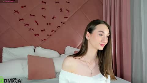 Kelly online show from May 19, 2026, 1:33 am