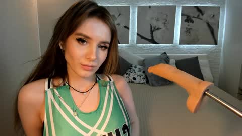 Betty online show from December 10, 2024, 1:54 am