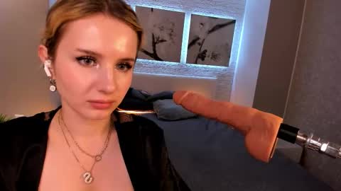 Betty online show from September 26, 2025, 8:57 pm