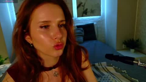 Snapshot of bettyrouse chatting on July 14, 2026, 8:14 pm Betty online show from July 14, 2026, 8:14 pm