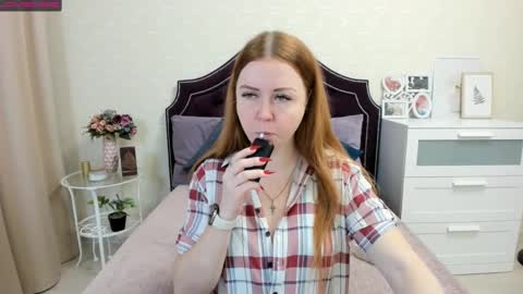 Mila Sweet online show from February 24, 2025, 4:16 am