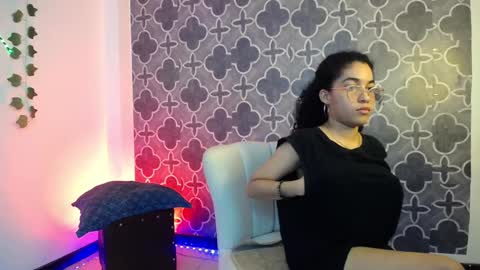 between two skins online show from September 15, 2025, 4:12 am