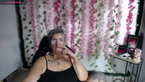 bibiana online show from February 28, 2025, 9:33 pm