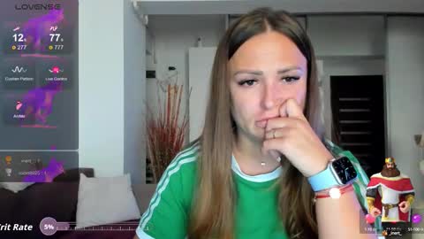   BeyonceDoll       Twitter DollBeyonce    online show from September 10, 2025, 2:50 pm