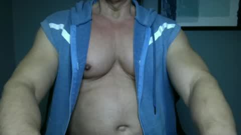 BGDKMUSCLEGUY - SELECTED BY CHATURBATE AS A TOP BROADCASTER FOR 2023 online show from February 28, 2025, 5:15 am