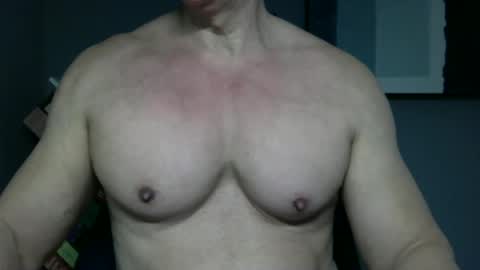 BGDKMUSCLEGUY - SELECTED BY CHATURBATE AS A TOP BROADCASTER FOR 2023 online show from September 10, 2025, 4:07 pm