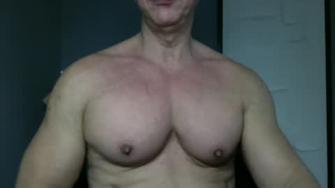 Snapshot of bgdkmuscleguy chatting on January 8, 2026, 6:32 pm BGDKMUSCLEGUY - SELECTED BY CHATURBATE AS A TOP BROADCASTER FOR 2023 online show from January 8, 2026, 6:32 pm