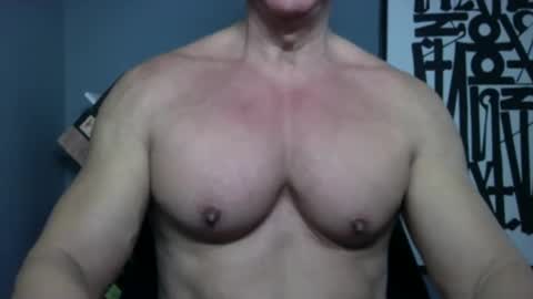 BGDKMUSCLEGUY - SELECTED BY CHATURBATE AS A TOP BROADCASTER FOR 2023 online show from May 7, 2026, 6:02 pm