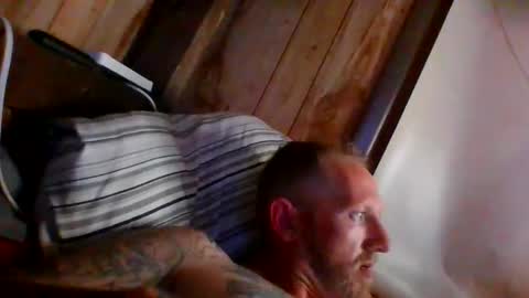 bharv69926743 online show from November 22, 2025, 10:47 am