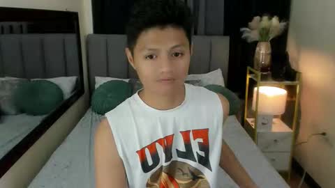 bhillrhey121103 online show from January 13, 2026, 6:29 am