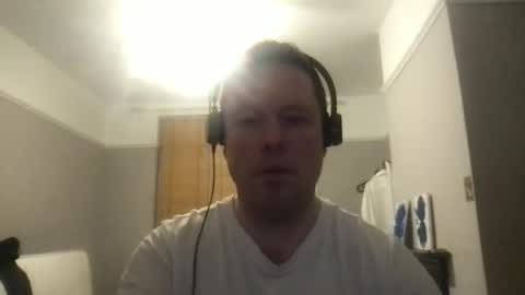 Snapshot of bhm2022 chatting on November 17, 2025, 9:42 pm bhm2022 online show from November 17, 2025, 9:42 pm