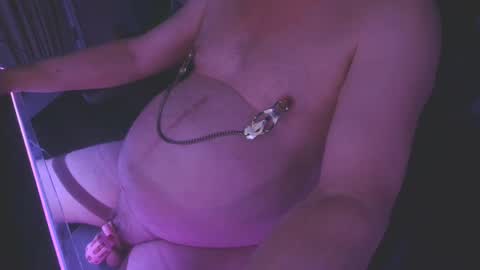 Snapshot of bi_chubby_sub61 chatting on September 27, 2025, 6:40 am Redmoon online show from September 27, 2025, 6:40 am