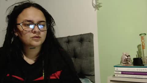 Snapshot of biabia_1 chatting on December 8, 2024, 1:35 am BiaBia online show from December 8, 2024, 1:35 am