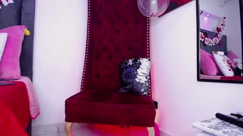 Bianca Antonelli online show from February 14, 2025, 5:25 pm