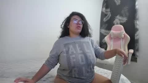 Bianca Tuesday to Sunday from 2am to 6am UTC-5 online show from February 22, 2025, 8:18 am