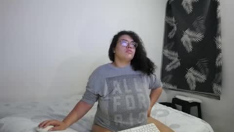 Bianca Tuesday to Sunday from 2am to 6am UTC-5 online show from May 6, 2026, 9:14 am