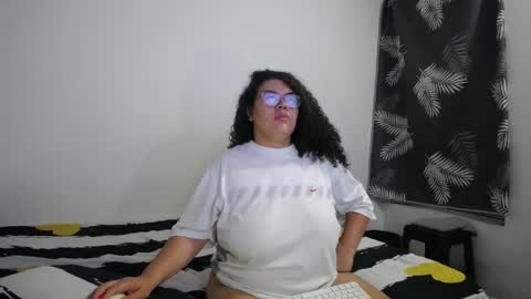 Bianca Tuesday to Sunday from 2am to 6am UTC-5 online show from May 19, 2026, 9:15 am