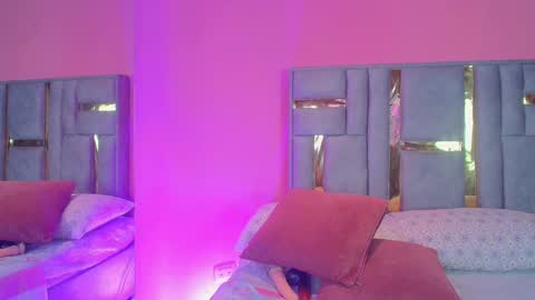 Snapshot of bianca_ks chatting on February 6, 2025, 9:22 am Bianca online show from February 6, 2025, 9:22 am