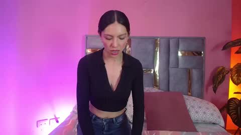 Snapshot of bianca_ks chatting on March 8, 2025, 3:39 am Bianca online show from March 8, 2025, 3:39 am