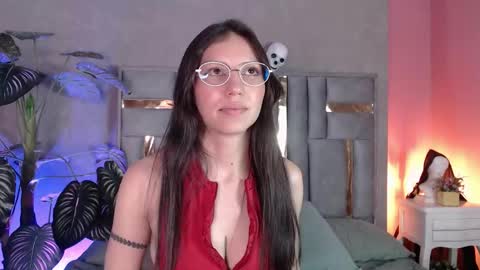 Snapshot of bianca_ks chatting on October 21, 2025, 2:56 am Bianca online show from October 21, 2025, 2:56 am