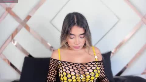 Snapshot of bianca_montclair chatting on October 11, 2025, 11:42 am online show from October 11, 2025, 11:42 am