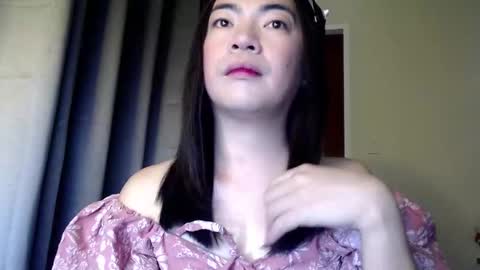 bianca_valerie31 online show from September 22, 2025, 9:28 pm