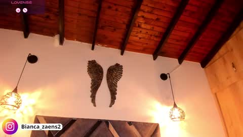  B I A N C A  online show from March 8, 2025, 11:48 am