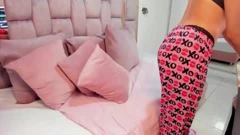 Snapshot of biancaa_naviss chatting on November 6, 2025, 9:59 pm biancaa_naviss online show from November 6, 2025, 9:59 pm