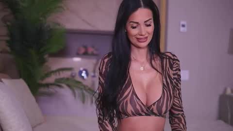 Snapshot of biancacain chatting on March 27, 2026, 2:06 pm Bianca online show from March 27, 2026, 2:06 pm