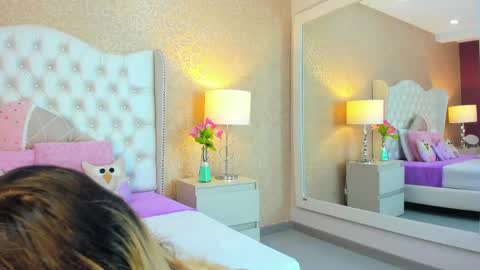 Bianca online show from April 23, 2026, 1:57 pm