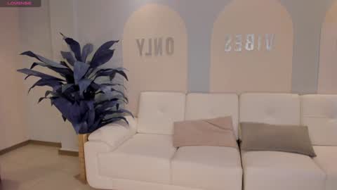 Bianca Pierce online show from January 6, 2025, 11:18 am