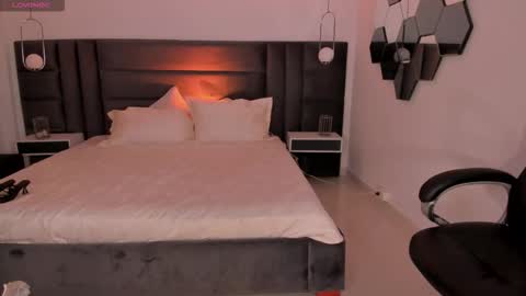 Snapshot of biancapierce_ chatting on October 24, 2025, 11:39 am Bianca Pierce online show from October 24, 2025, 11:39 am