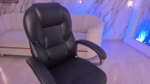 Bianca Pierce online show from March 18, 2026, 11:57 am