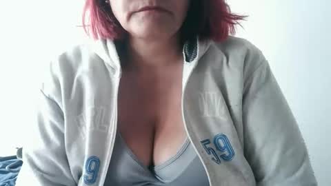 biancasteel online show from September 15, 2025, 12:49 pm