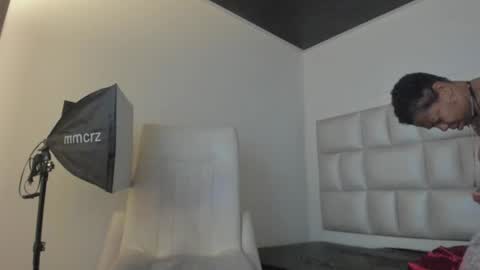 Snapshot of bibiana_js_ chatting on September 19, 2025, 12:06 pm bibiana_js_ online show from September 19, 2025, 12:06 pm