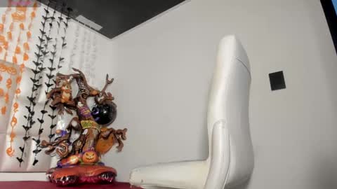 Snapshot of bibiana_js_ chatting on October 13, 2025, 11:54 am bibiana_js_ online show from October 13, 2025, 11:54 am