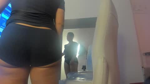 Snapshot of bibiana_js_ chatting on October 22, 2025, 11:54 am bibiana_js_ online show from October 22, 2025, 11:54 am