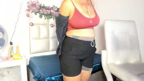 bibiana_js_ online show from December 17, 2025, 12:33 pm