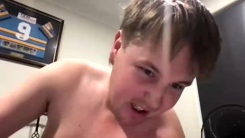 Snapshot of bibttm496571 chatting on November 8, 2025, 6:57 am bibttm496571 online show from November 8, 2025, 6:57 am