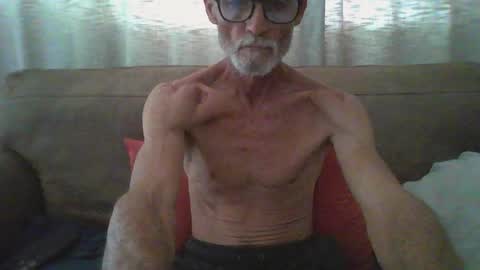 BiEntry online show from January 18, 2026, 1:04 pm